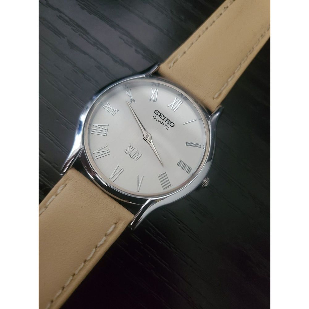🔥RARE VINTAGE New Old Stock Seiko Slim SM52 33MM Japanese Men Wrist Watch - Picture 1 of 4